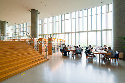 中央財(cái)經(jīng)大學(xué)在職研究生異地學(xué)員可以報(bào)考嗎？